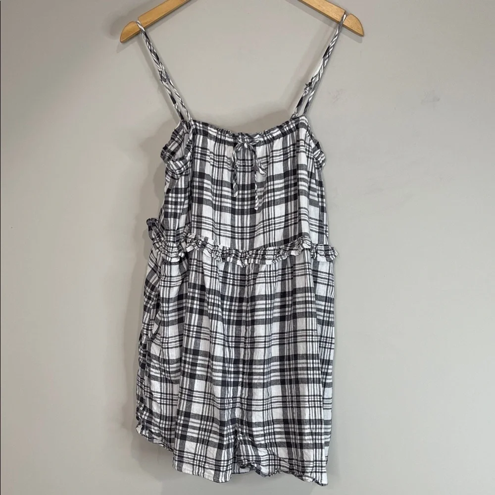 American Eagle Plaid Babydoll Shorts Romper Black White Linen Blend Pockets M - Picture 13 of 13